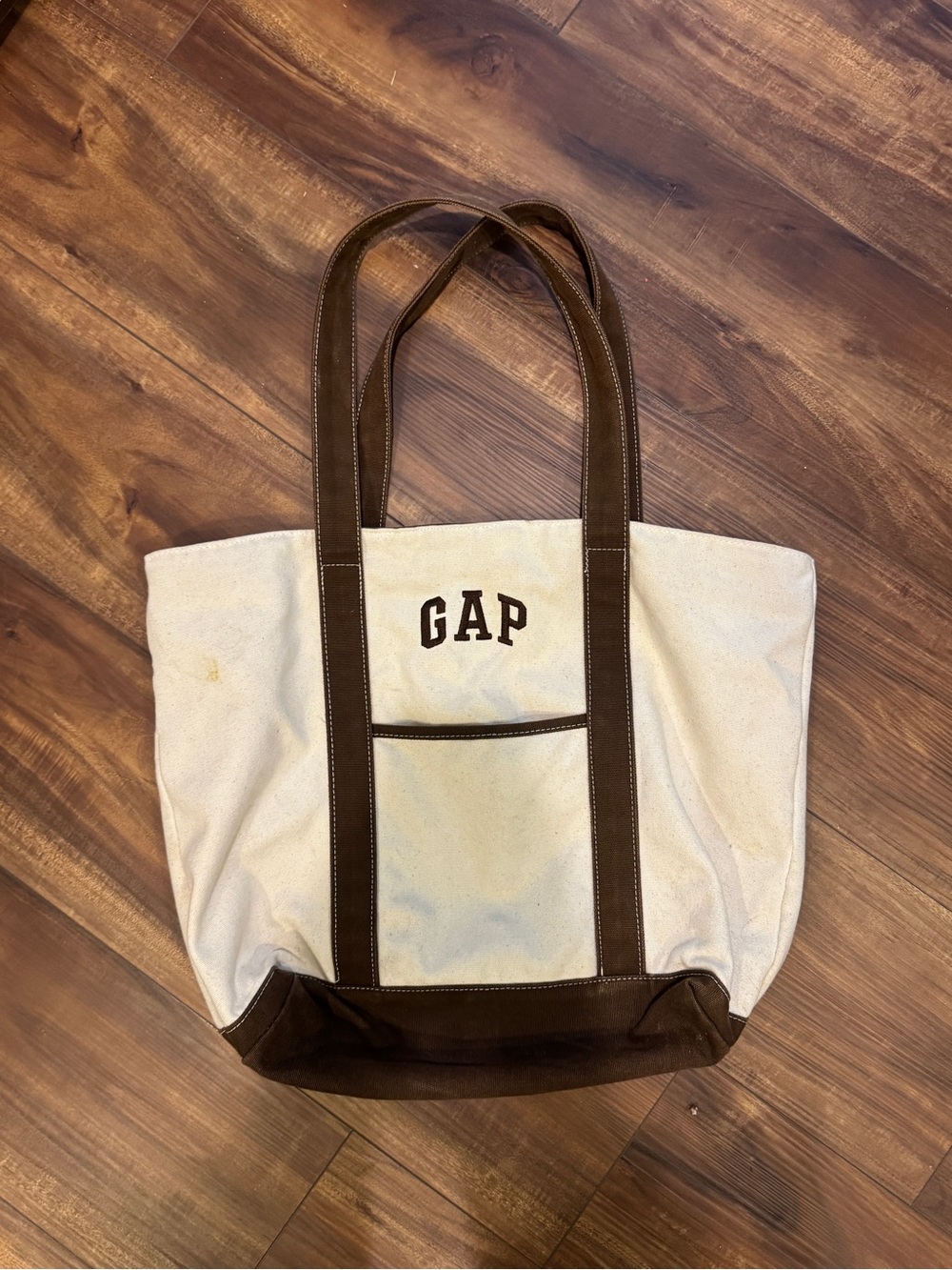 GAP Cream Canvas Tote with Brown Trim and Straps